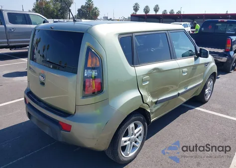 2010 Kia Soul + z USA, uszkodzony, nr VIN KNDJT2A24A7144909